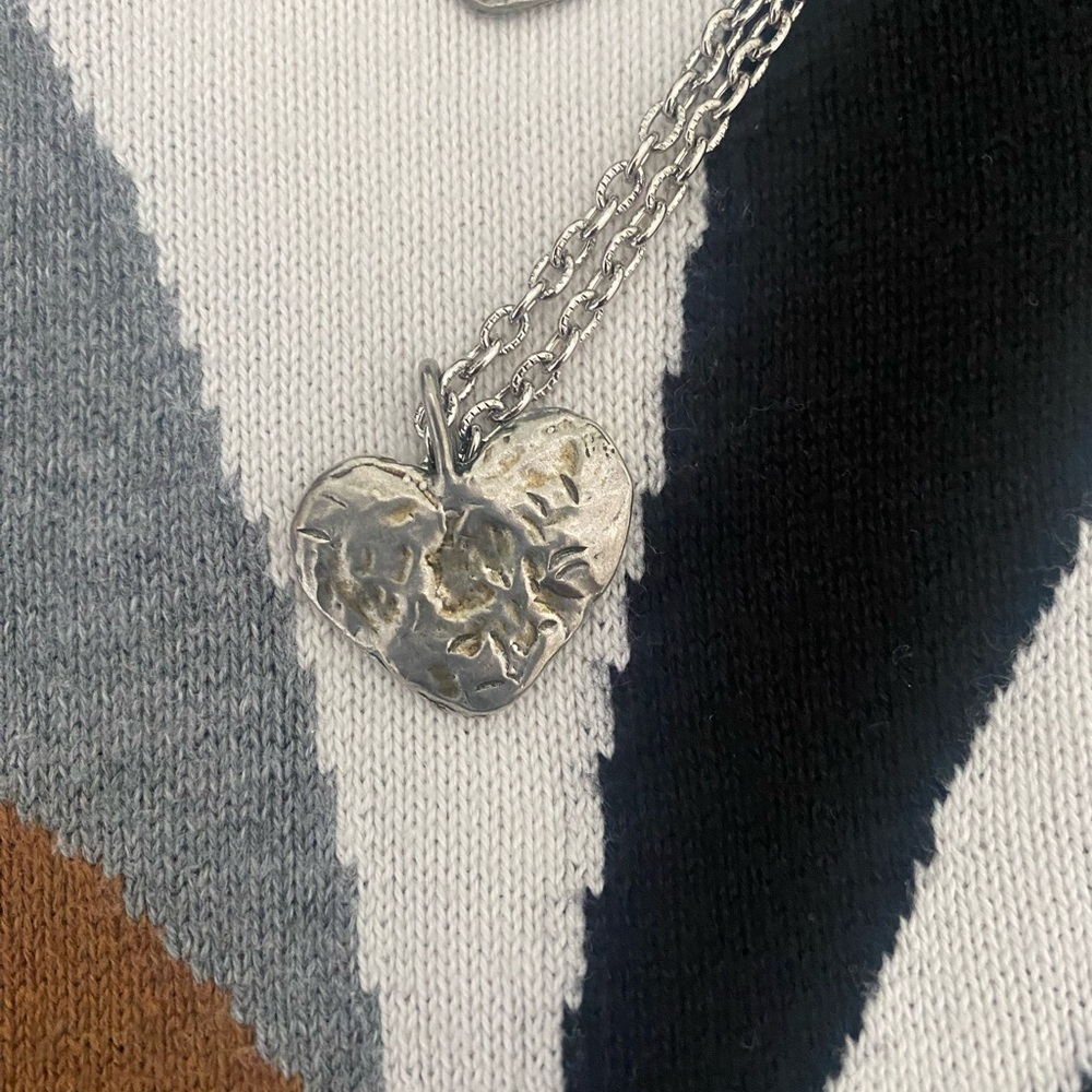 HEART NECKLACE and EARRING SET - Picture 3 of 7